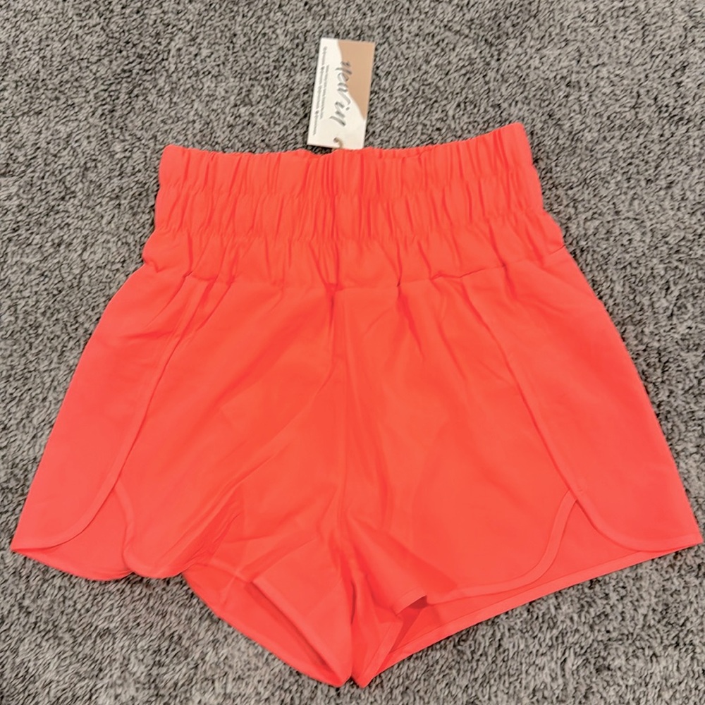 NWT New In neon coral active shorts size small. - Picture 1 of 7
